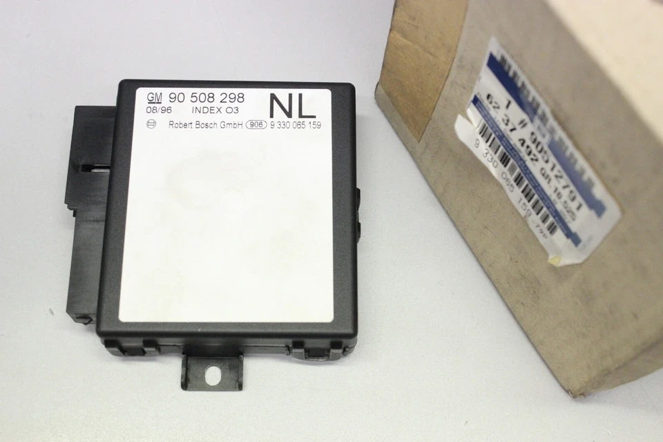 Centralina chiusura centralizzata ORIGINALE OPEL Omega B Vectra B 90512791 - Immagine 1 di 1