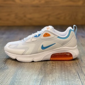 Leer Contratista Vergonzoso air max blancas y azules Mediar Situación Pasivo