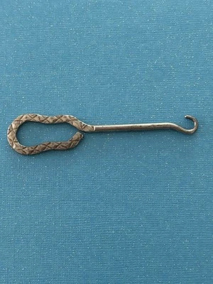 Antigua herramienta de gancho de botón para zapatos ~ ornamentado ~ 3,5 pulgadas Foto 1 de 4