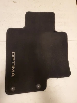 Alfombrilla del conductor delantero izquierdo KIA OPTIMA 2015-2020 OEM Foto 1 de 4