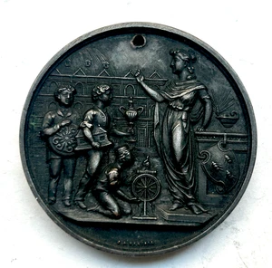 LONDON THE PEOPLES PALACE APPRENTICES EXHIBITION BRONZE AWARD MEDAL 1887- 45mm - Picture 1 of 3