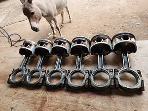 88-1989 Honda Goldwing GL1500 Engine Cylinder Pistons - Picture 1 of 3