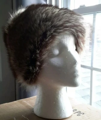 Women's Silver Brown Racoon Hat, Satin Lined, Sz Medium + Matching Coat Collar - Image 1 of 4