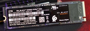 WD Black SN850X 2TB PCIe 4 NVMe M.2 2280 for Sony PS5 PC Laptop - Picture 1 of 1