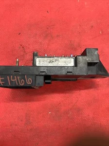 Ford F650 F-650 F750 2006 cabina bloque de fusibles 6C40-14a067-aa # 1466 - Imagen 1 de 3
