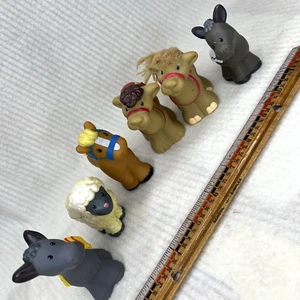 6 pezzi di ricambio storia di Natale Fisher Price Little People - Foto 1 di 4