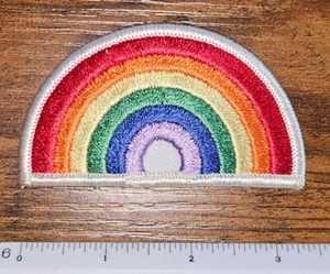 Rainbow Vintage Hippie Backpack Travel Hiking Souvenir Rainbow Patch Badge - Picture 1 of 1