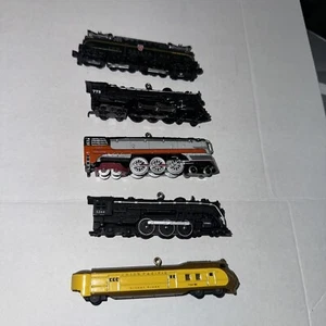 5pc Hallmark Train Penn 4907 773 P-7 5344 Union 752W Lionel Christmas Ornaments - Picture 1 of 12