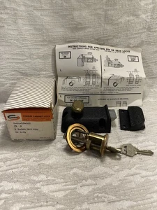 Vintage Corbin Cabinet Lock with 2 Keys 5-08-19-303 #1 A  1 Latch3A6 WBL -- 8580 - Picture 1 of 7