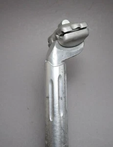 ITM Fluted Seat Post / ø 27,2 mm / 210 mm / / Silver / 1980s - Bild 1 von 10
