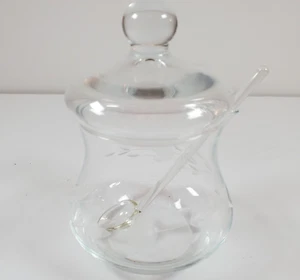 Vintage Kristallglas Gewürzglas Deckel & Servierlöffel zarte Blumenradierung 3" Höhe - Bild 1 von 4
