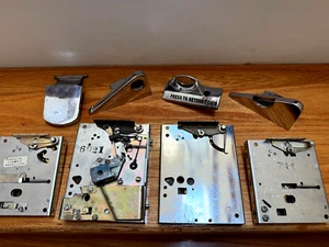 National Rejector ,VENDO ,SLOTS Jukebox Coin Acceptor Lot OF4 COIN , Untested - Picture 1 of 9