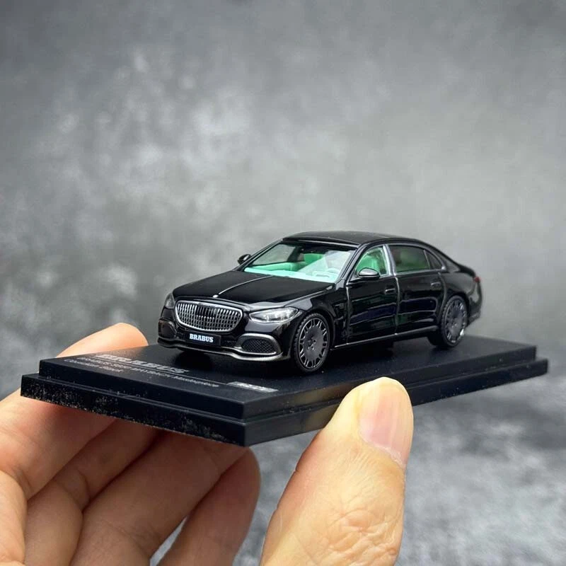 Almost Real 1/64 BRABUS S850 MAYBACH Masterpiece 2023 – Obsidianschwarz - Bild 1 von 4