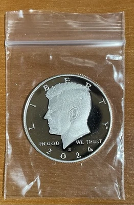 MINOR SCRATCHES 2024 S Silver Proof John F Kennedy Half Dollar - Image 1 of 2