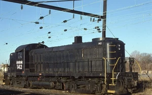 MS Original Slide AMTK Amtrak Alco RS3 #142 Trenton NJ 1981 Ex-PC Paint - Picture 1 of 1