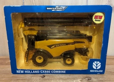 BRITAINS 1/32 Scale NEW HOLLAND CX880 COMBINE with Grain Head #9973852  NIB - Image 1 of 4