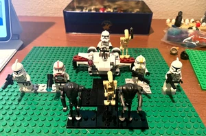 Lego Star Wars Minifigure CLONE TROOPERS DROIDS ACESSORIES - Picture 1 of 11
