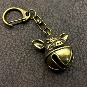 Neu unbenutzt Made in Japan Messing Schwein Glocke Schlüsselanhänger Vintage Gold Retro Glücksbringer - Bild 1 von 5