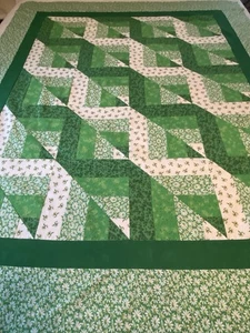 QUILT TOP-GREENS & WHITE. 54” X 62”. BED. SOFA, TABLE, DECOR PIECED U.S.A. - Picture 1 of 6
