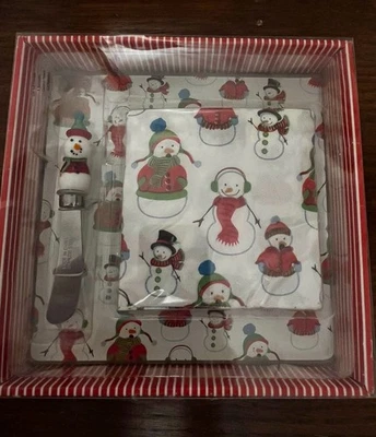 HOLIDAY  Snowman CUTTING BOARD, NAPKINS, CHEESE SPREADER Serving Set NEW - Image 1 of 4