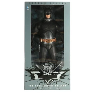 Batman (Christian Bale) 1/4 - MISB - Batman Begins - Dark Knight Trilogy - NECA - Imagen 1 de 4