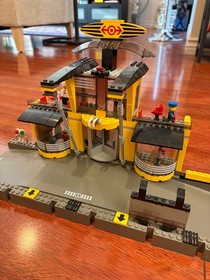 LEGO (4513) World City: Grand Central Station - Fully Assembled