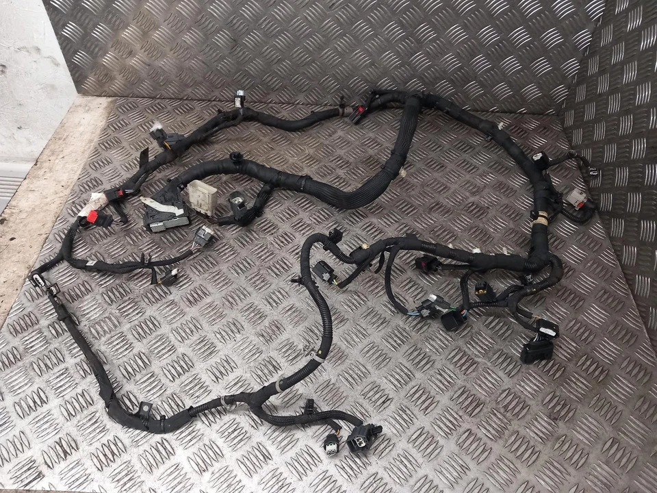 Ford Kuga Mk3 Engine Wiring Loom 2.0L Diesel LX6T12C508UJE 2020 - Image 1 of 4
