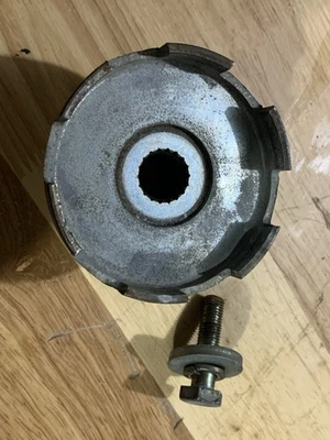 Polea de arranque de retroceso Yamaha OEM 1UY-15723-00-00 Kodiak 400 Big Bear Grizzly Foto 1 de 4