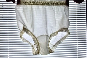 Vtg 60s Sheer Nylon/Lace Brief/Panties/Mushroom Gusset/Granny Sz 6  - Picture 1 of 4