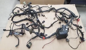 2003 Dodge Neon 2.0 Auto NON Turbo Wiring Harness Fuse Box Engine Compartment - Picture 1 of 24