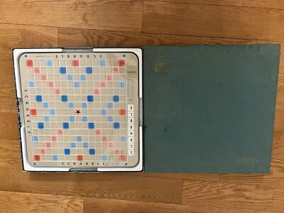 1977 Deluxe Edition Scrabble, Turntable Board, Selchow & Righter USA *COMPLETE* - Image 1 of 3