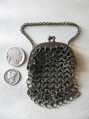 Antiguo Monedero Chatelaine Victoriano Marco de Plata Cadena Correo Anillo Plano Malla 4 Foto 1 de 4