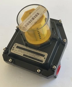 Moniteur Devices AMYB-5126 Sentinel Mechanical Switches SPDT 15A 125/250VAC  - Picture 1 of 8