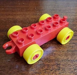 Lego Duplo ROJO Tren Car Base Chasis Cama Plana Ferrocarril 2 x 6 - Imagen 1 de 5