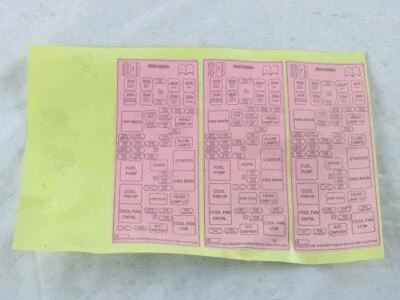 96646684 Set 3 Labels Box Fuses Relay CHEVROLET Epic 2.0 B 5M 5P 105KW Foto 1 de 4