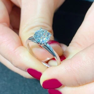 GIA Certified Natural Round Cut Diamond Engagement Ring 14k White Gold 0.70ct - Picture 1 of 9