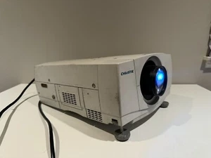 Christie LX55 LCD 5500 Lumen Motorized Zoom Focus Theater Movie Video Projector - Picture 1 of 15