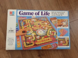 Game Of Life Board Game 1978 Vintage Family MB Games Complete - Picture 1 of 5