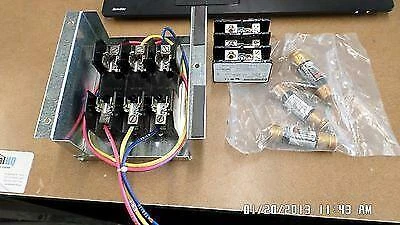 Armstrong Lennox Fuse Block 18W02 C1F4F035AN1V-35A-Y - Image 1 of 2