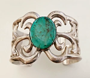 Vintage Navajo Artist (Arthur J Williams) Turquoise Sand Cast Silver Bracelet - Picture 1 of 7