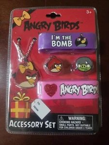 NIP Angry Birds Accessory Set Necklace Bracelets Rings Girls jewelry gift 1 LEFT - Picture 1 of 3
