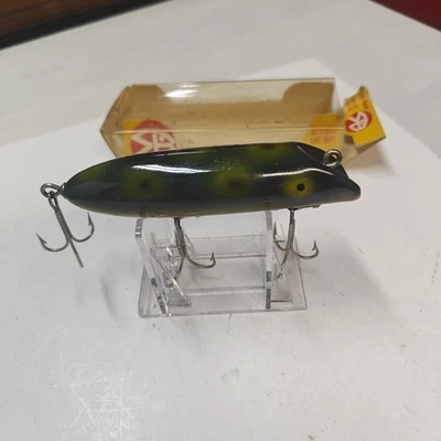 South Bend Bass-Oreno 973-FF VINTAGE 4" Wooden Lure - Image 1 of 4