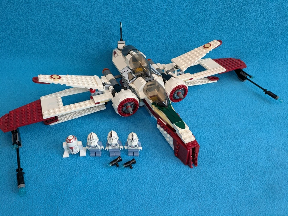 LEGO Star Wars: ARC-170 Fighter - Vintage Set 7259 W/ Minifigs - No Box/Manual - Image 1 of 4