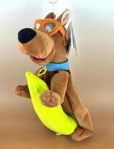 Warner Bros. Studio SURFIN’ SCOOBY-DOO Bean Bag Plush w/mint tags (1998) - Photo 1 sur 2