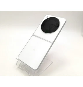 ZTE Nubia Libero Flip A304ZT White 128GB+6GB 6.9inch SIM Unlocked good Used - Afbeelding 1 van 3