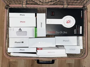 PUSTE pudełka na iPhone'a i Beats - Zdjęcie 1 z 1