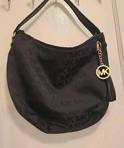 MICHAEL KORS BLACK BAG - Picture 1 of 12