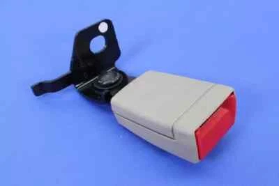 Conjunto de hebilla de cinturón de seguridad trasero genuino Mopar 2013-2014 Dodge Dart 1SW11HL1AA Foto 1 de 3