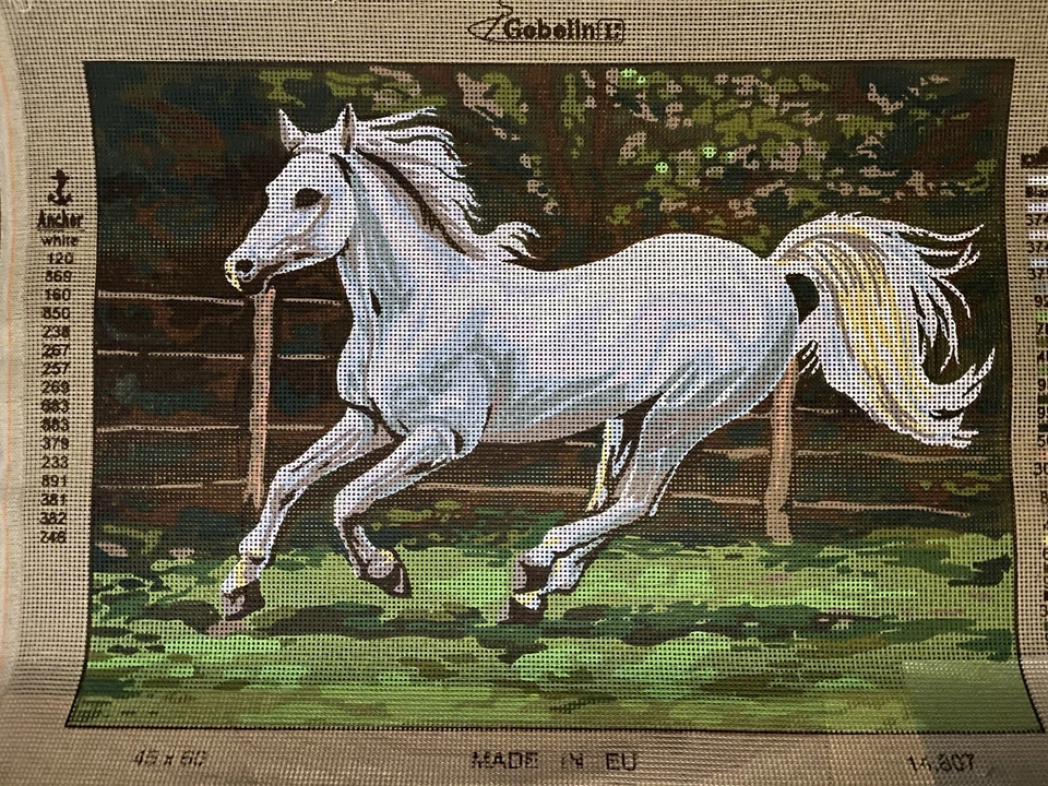 Printed needlepoint Tapestry White Horse Canvas Only 45x60 Cm 14807 Gobelin L - Image 1 of 1