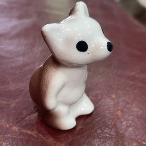 Vtg Ceramic Bear Figurine Miniature 2 1/4” TLC Brown White - Picture 1 of 7